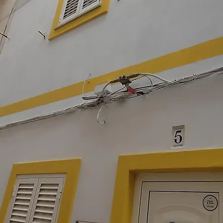Casa Da Liberdade Em *
